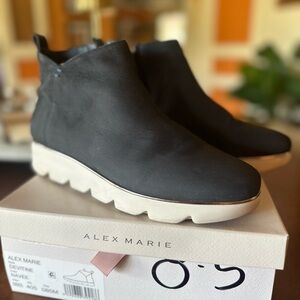Alex Marie Ankle Boots 8.5 Sneaker Bootie Charcoal soft leather Devitine Shoes